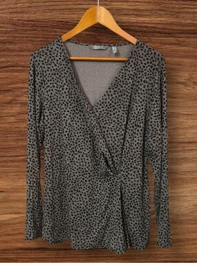 Lisa Rinna Collection Grey & Black Animal Print Wrap Style V-Neck Top